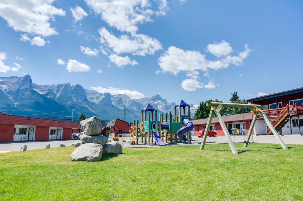 Rocky Mountain Ski Lodge Canmore Extérieur photo